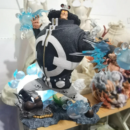 Figurine One Piece – Bartholomew Kuma 32 cm